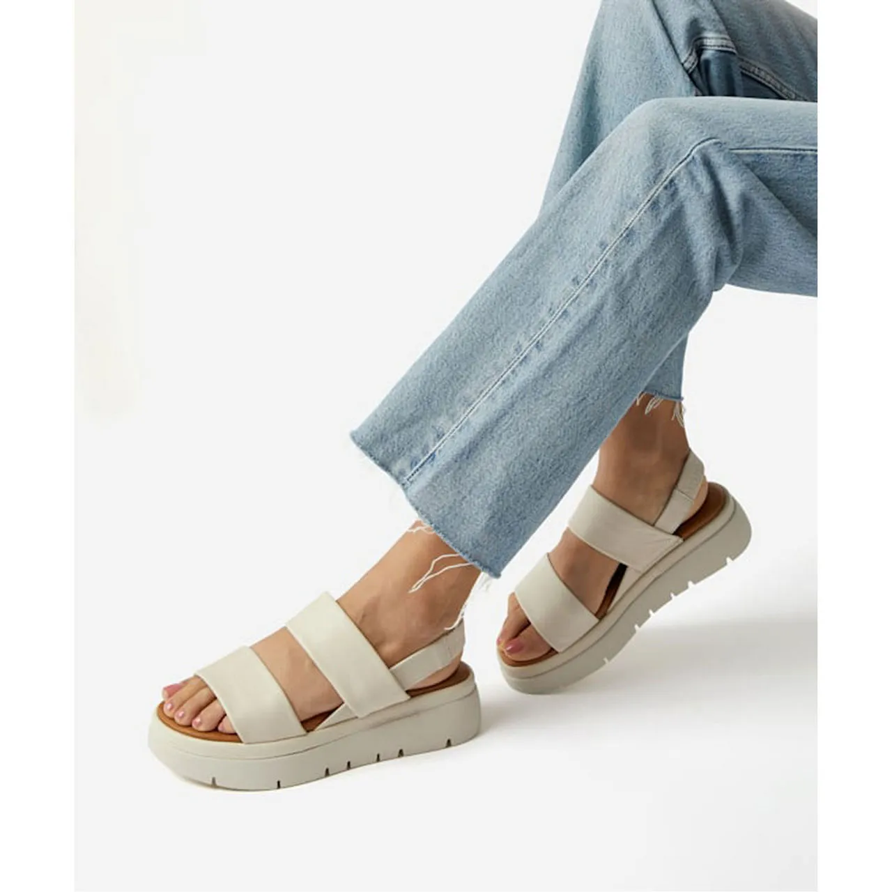 DUNE LONDON Location Padded Flatform Sandals - White