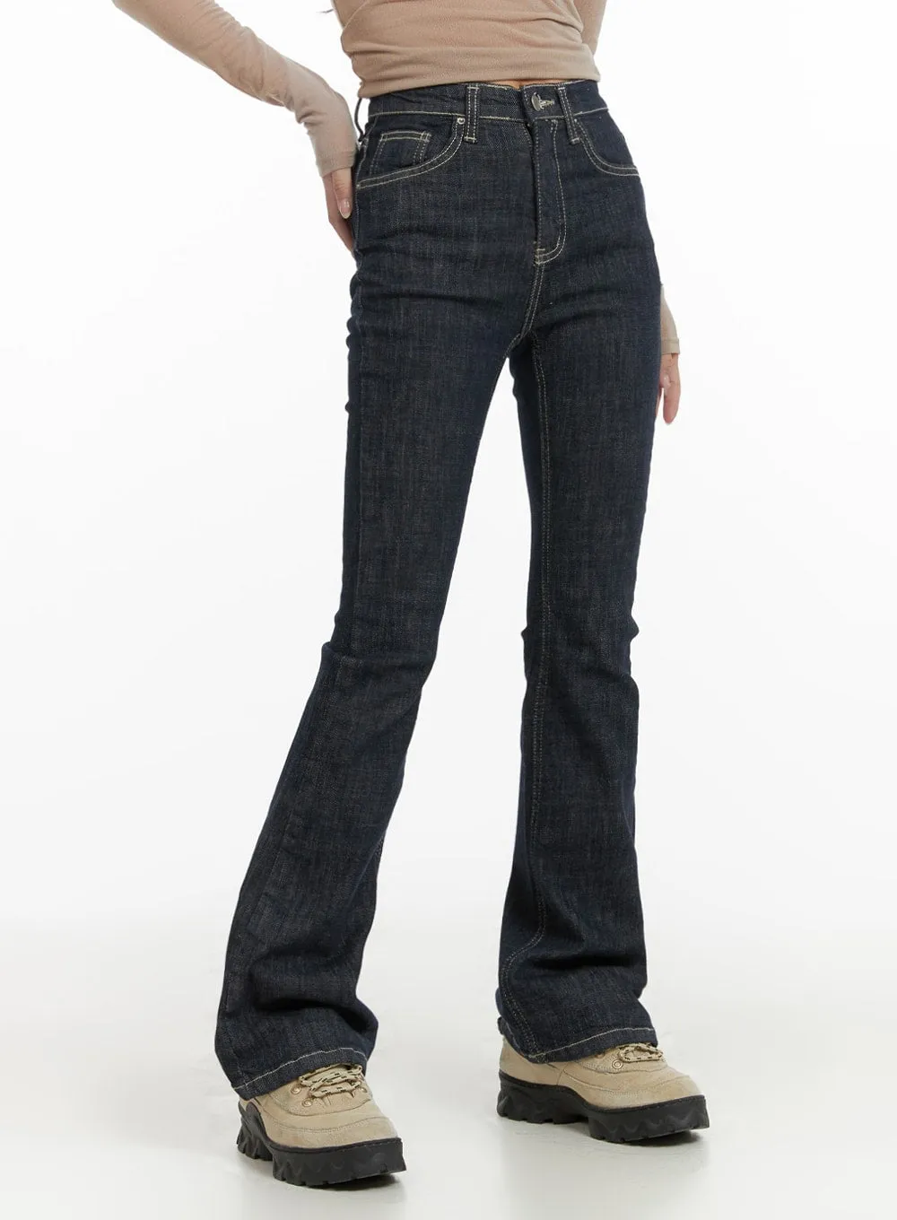 High Rise Slim-Fit Bootcut Jeans CA403