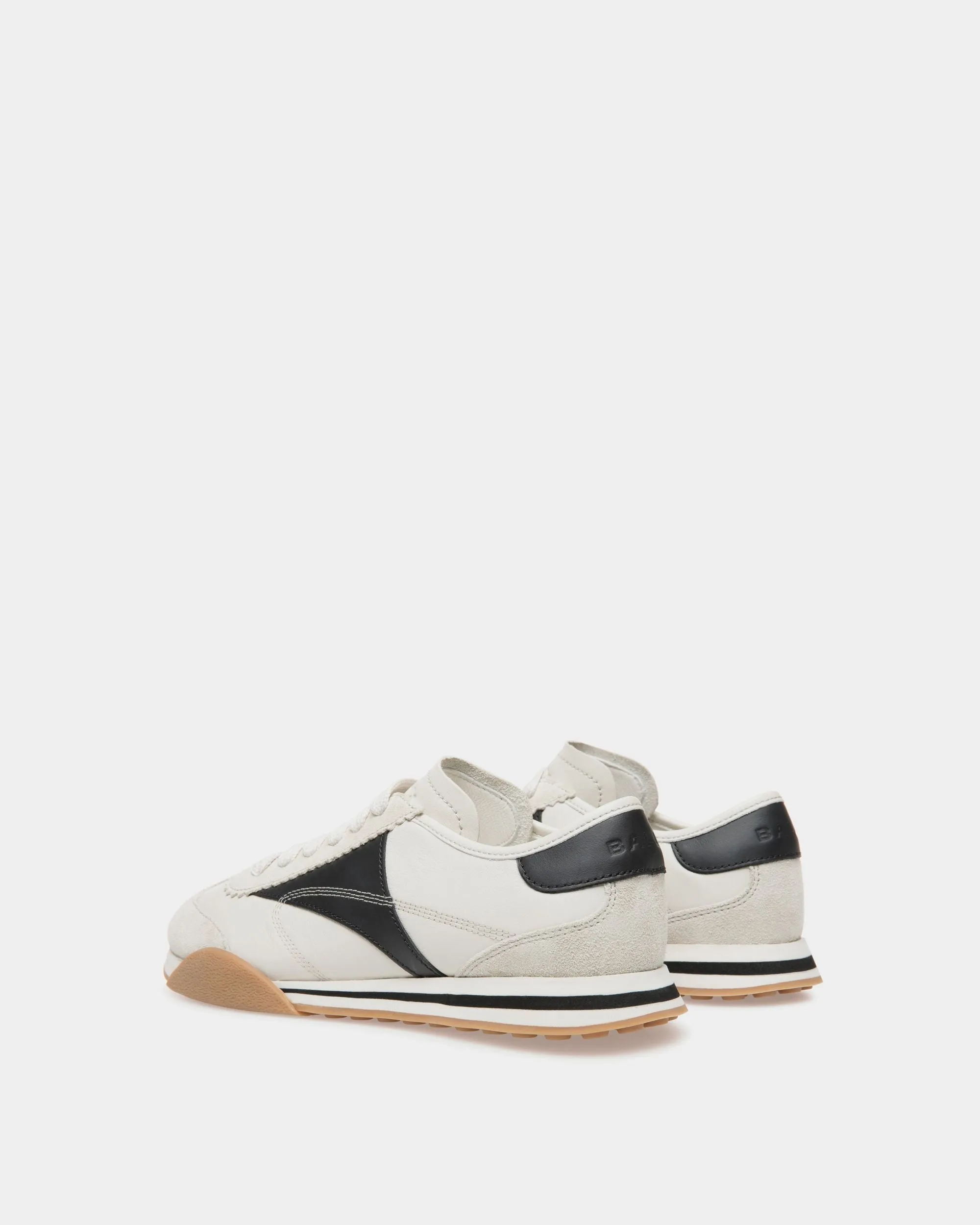 Sussex Sneaker In Dusty White And Black Leather 