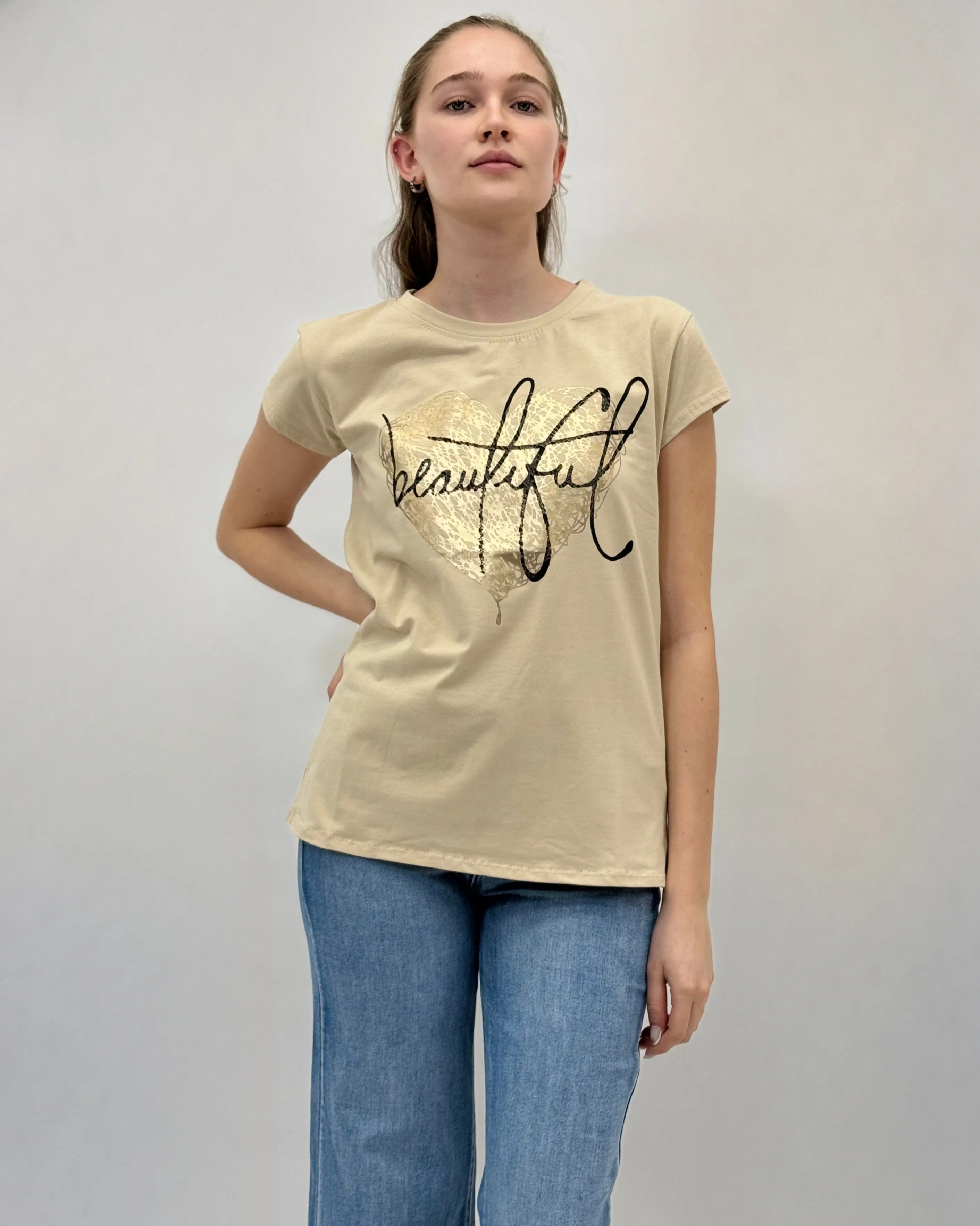 T-shirt in cotone con scritta beautiful