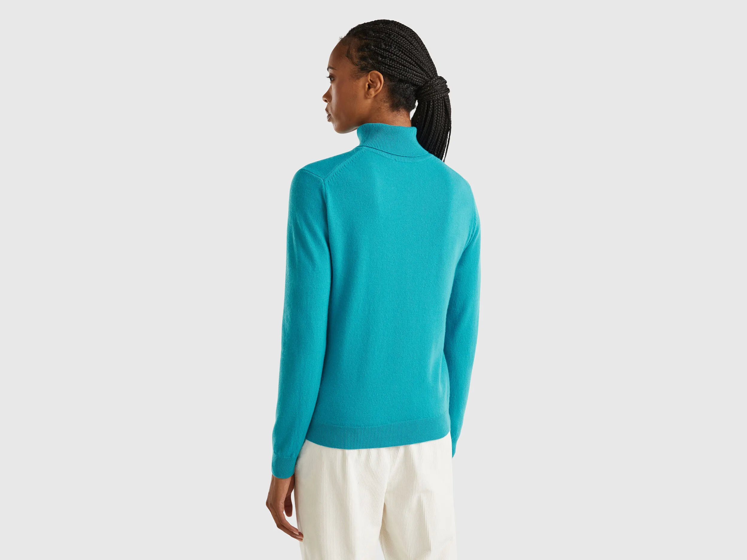 Turquoise turtleneck sweater in pure Merino wool - Turquoise | Benetton