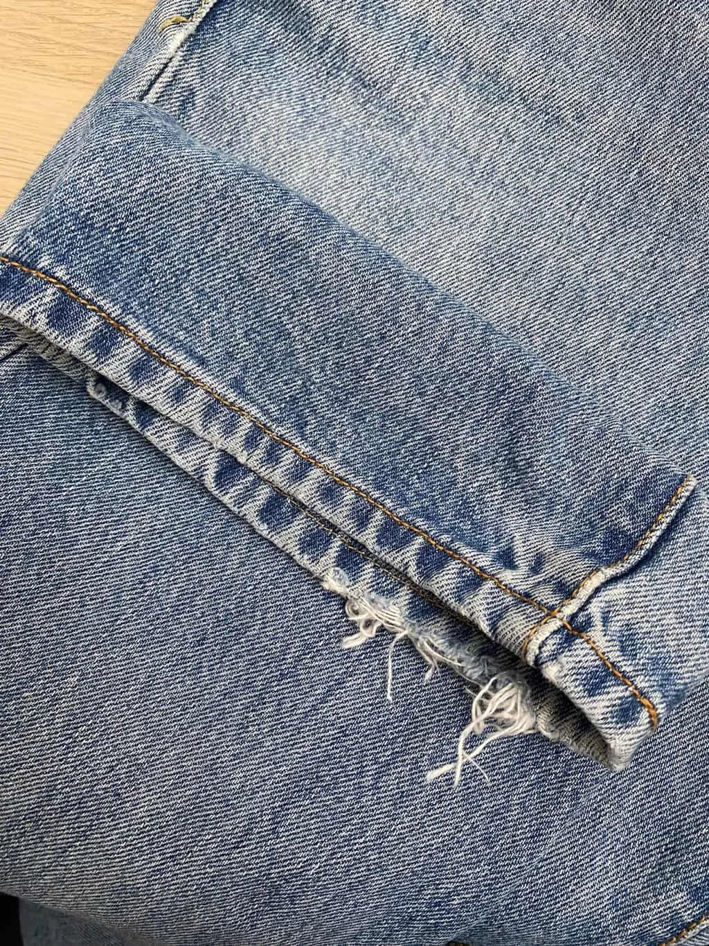 Vintage Levis 501 jeans 31 x 32 blue stonewash 90s